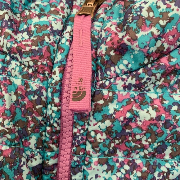 The North Face Reversible Jacket - Picture 3 of 6